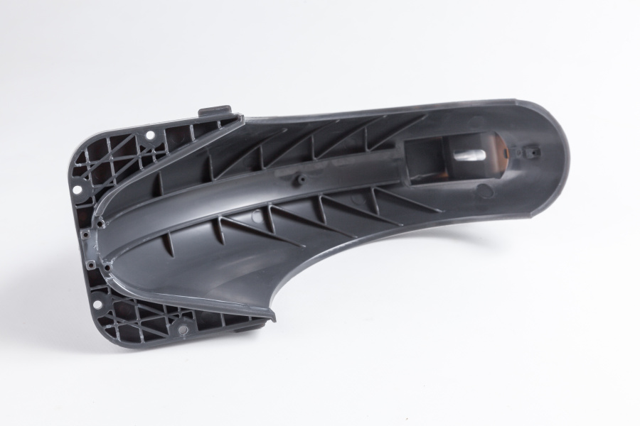 Заднее крыло для MAX+